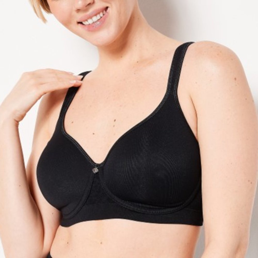 Breezies Lace Effects Full Coverage Seamless Wirefree Bra NIP
